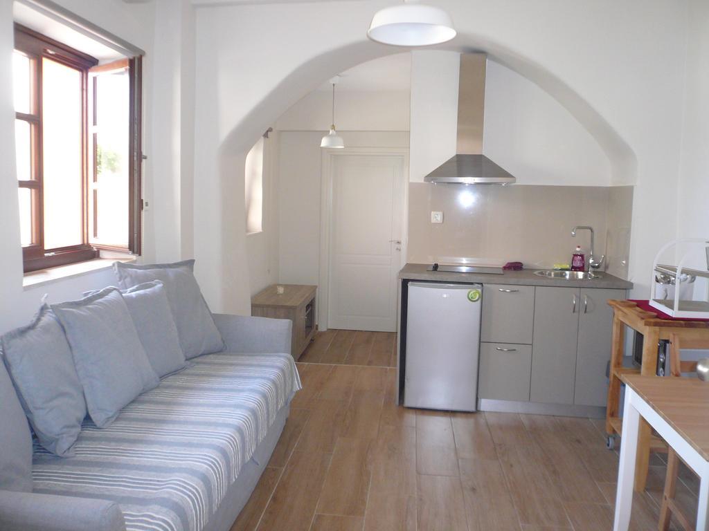 C&M Residence Chania Old Town Exterior photo